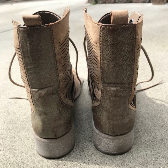 Circus by Sam Edelman Gatson lace up boot 9 - Picture 7 of 8